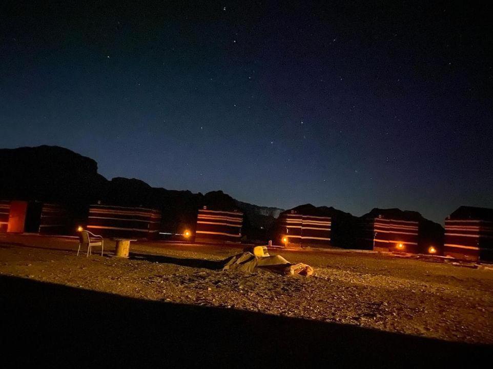 Wadi Rum Secrets Camp Apartment Exterior photo